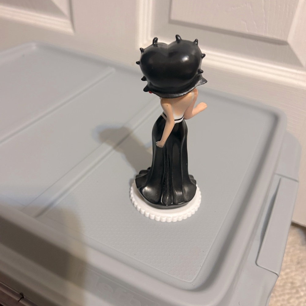 Fragrance Topper - Picture 2 of 2